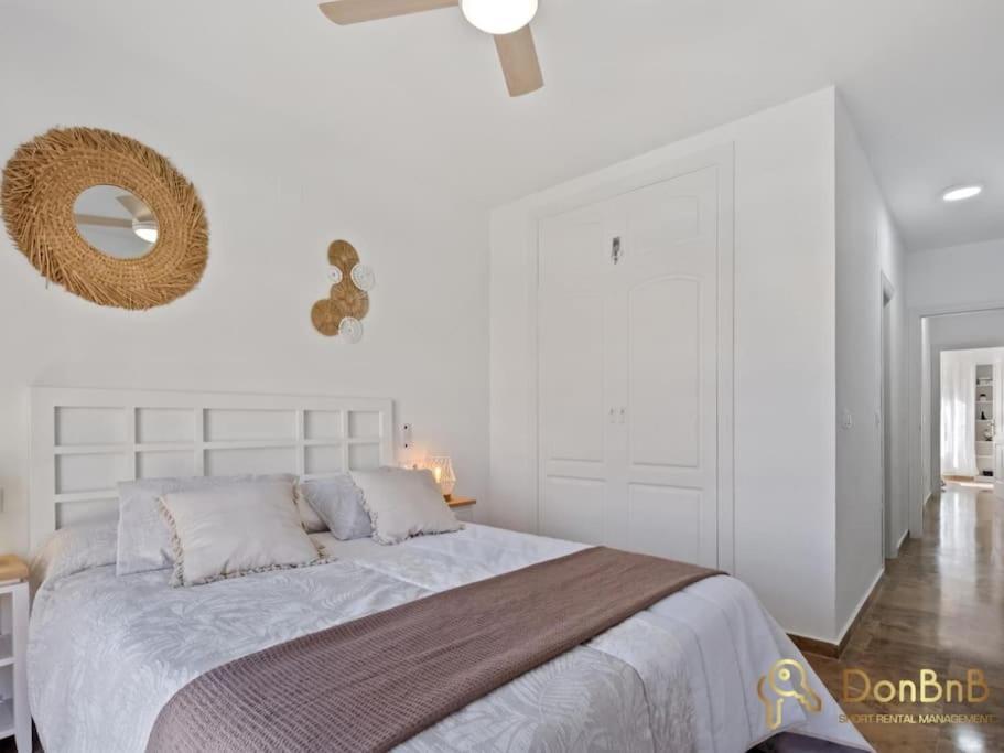 Apartamento Cerca De La Playa En Las Lagunas De Mijas Fuengirola Luaran gambar