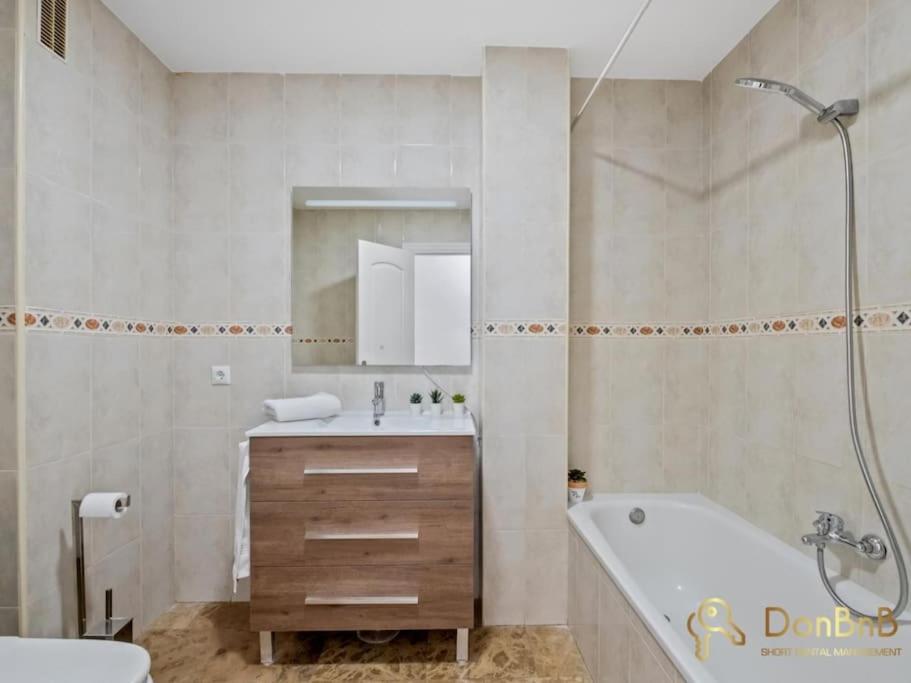 Apartamento Cerca De La Playa En Las Lagunas De Mijas Fuengirola Luaran gambar